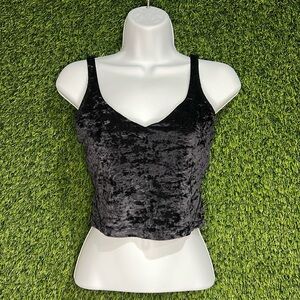 NWOT Lululemon Black Crushed Velvet Cropped Align Tank Size 6